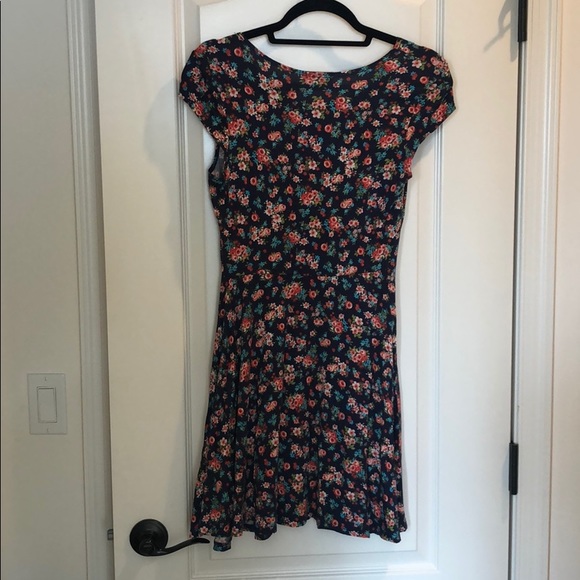 Wet Seal Floral Dress - Picture 2 of 3